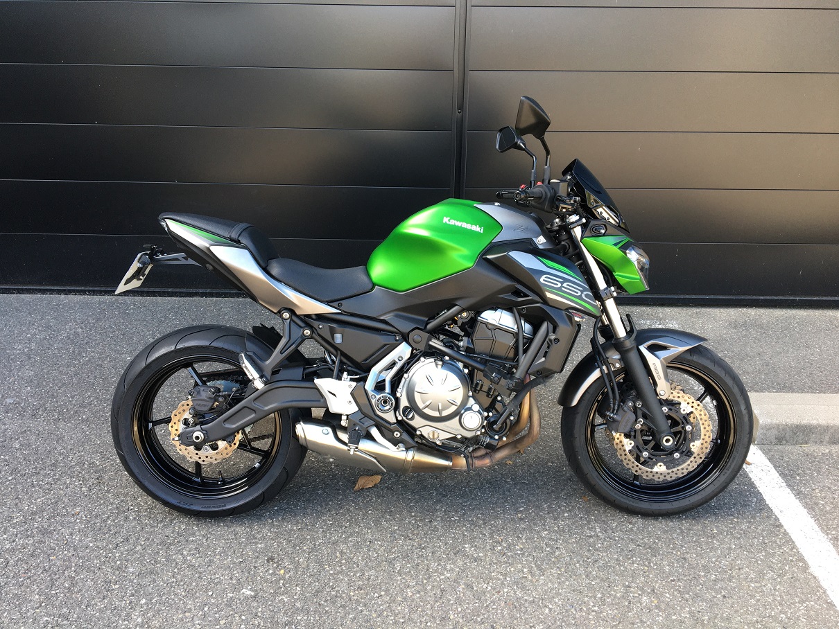 Kawasaki Z650 35KW Roadster occasion Moto Pulsion concessionnaire