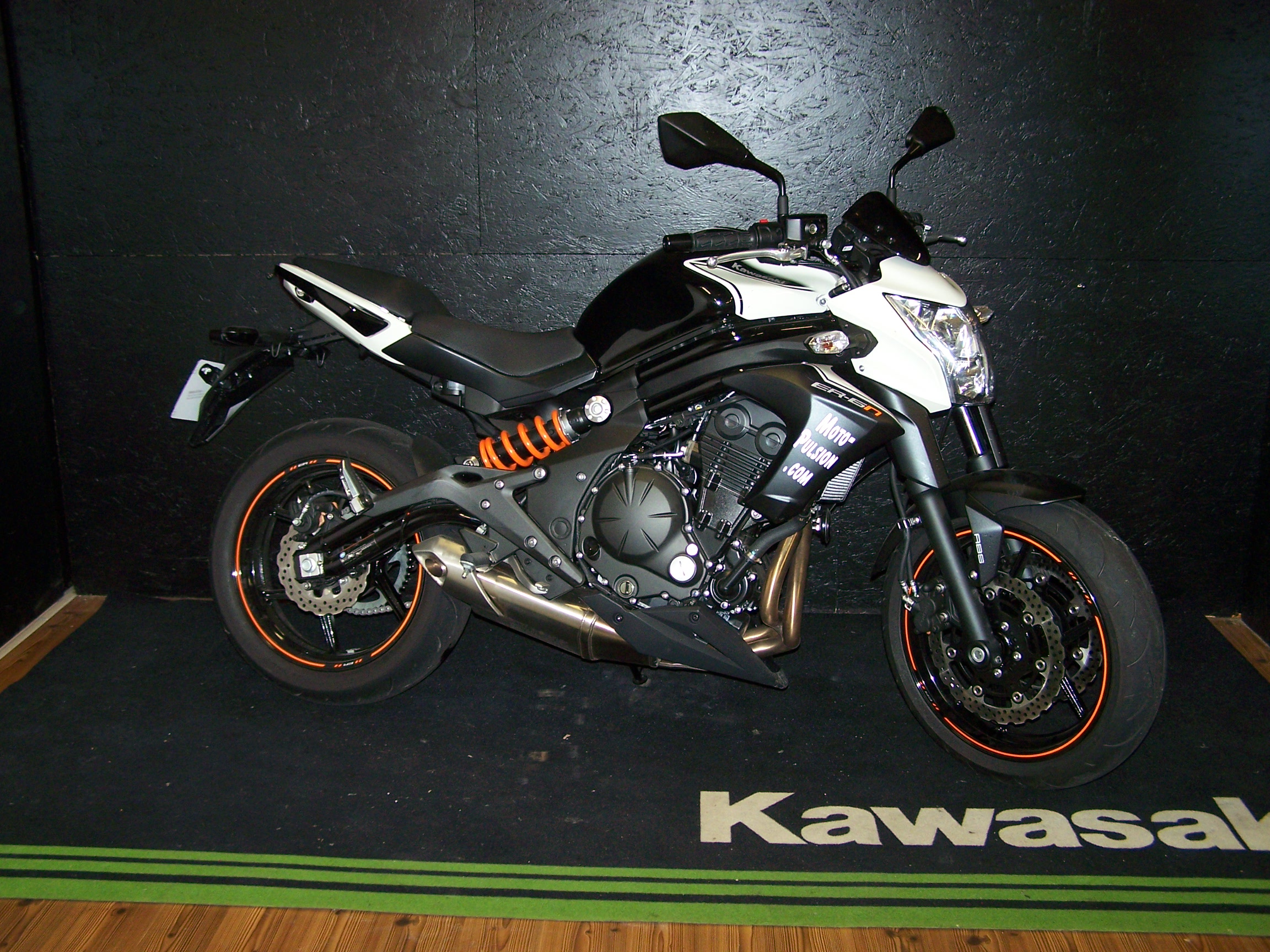 Kawasaki Er6 N Abs Roadster Occasion Moto Pulsion